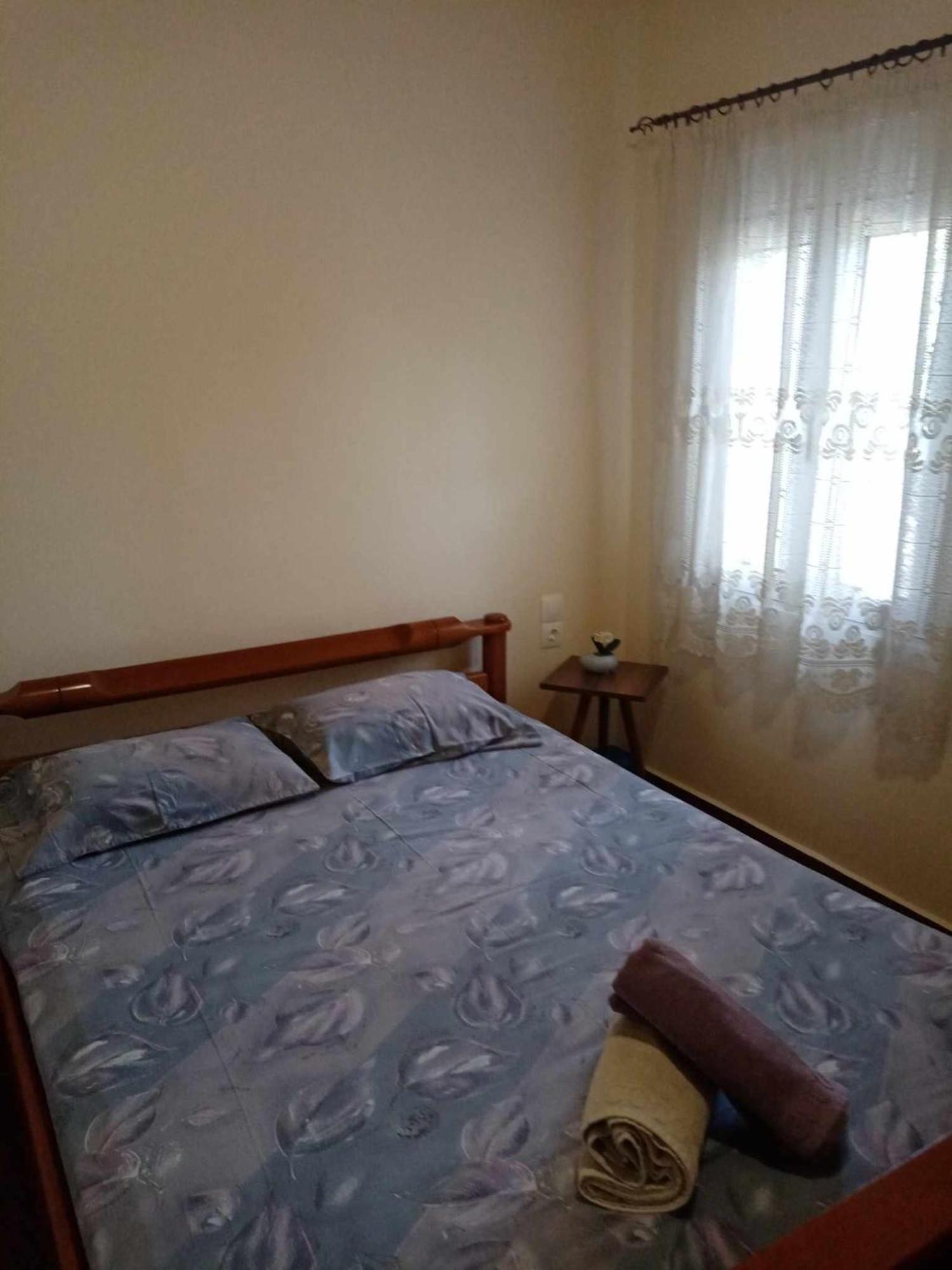 Chrysa'S House Apartment Айгио Екстериор снимка
